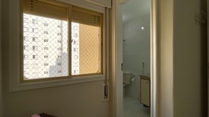 Image 27 - 916888