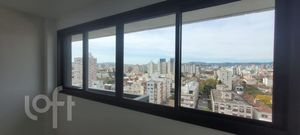 Image 1 - 916911