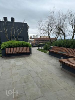 Image 8 - 916917