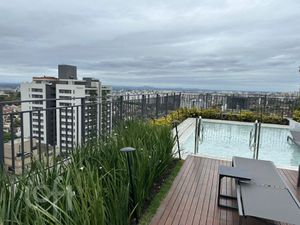 Image 18 - 916917