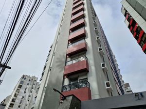 Image 30 - 916920