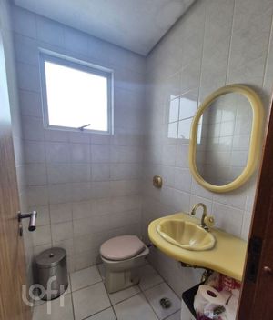 Image 7 - 916920