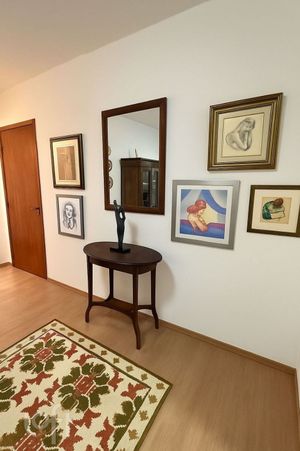 Image 3 - 916929