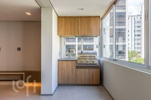 Image 7 - 916961