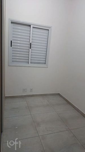 Image 4 - 916975