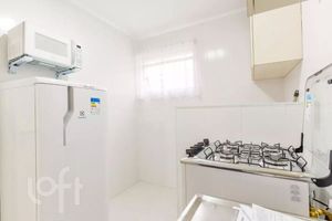 Image 4 - 916988