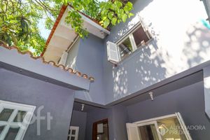 Image 30 - 917028