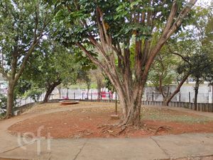 Image 28 - 917032