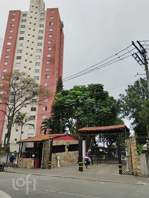 Image 30 - 917032