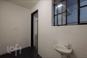Image 32 - 917060