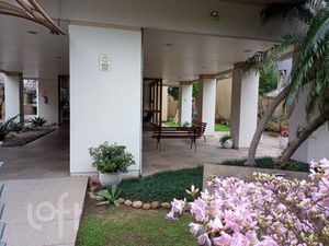 Image 32 - 917063