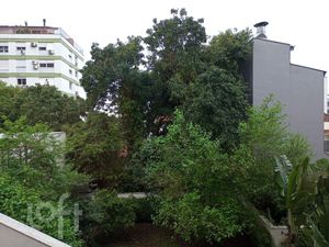 Image 17 - 917063