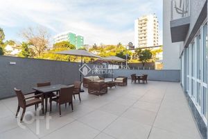 Image 8 - 917064
