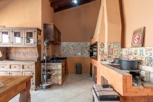 Image 32 - 917068