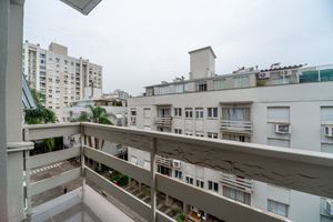 Image 14 - 917075
