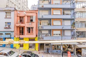 Image 4 - 917098