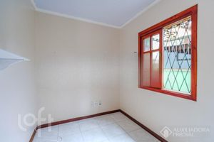 Image 10 - 917135