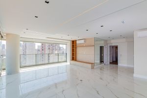 Image 3 - 917137