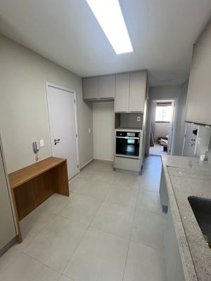 Image 32 - 917137