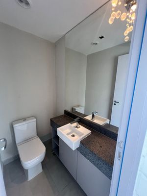 Image 33 - 917137