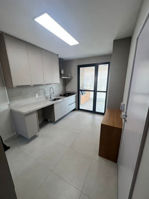 Image 31 - 917137