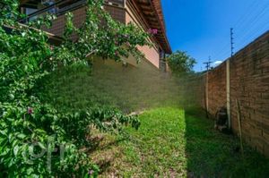 Image 10 - 917140