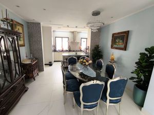 Image 1 - 917144