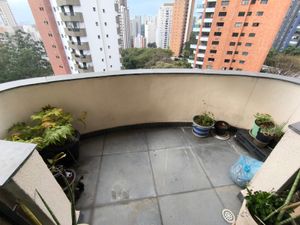 Image 24 - 917144