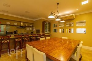 Image 34 - 917168