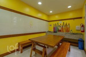 Image 33 - 917168