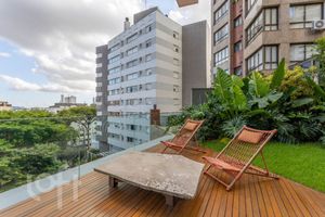 Image 11 - 917177