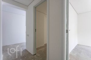 Image 17 - 917177