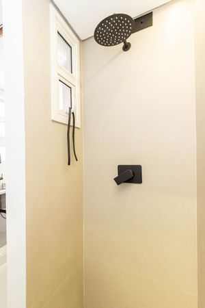 Image 31 - 917184