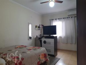 Image 19 - 917190