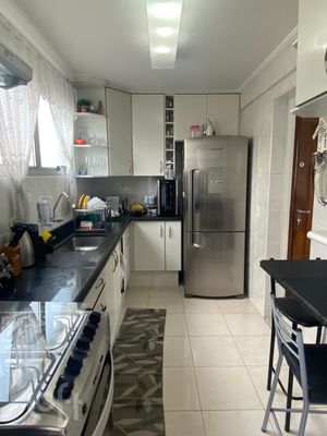Image 3 - 917193