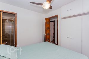 Image 7 - 917193