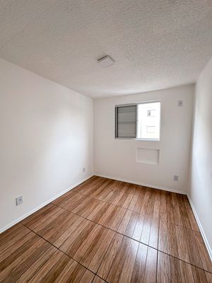 Image 4 - 917195