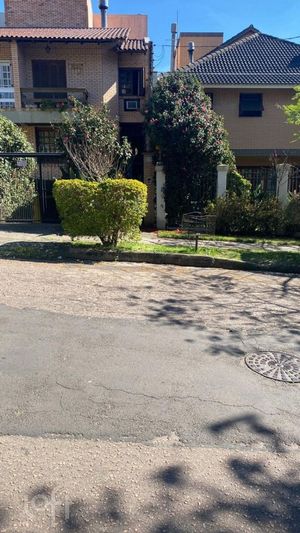 Image 35 - 917212