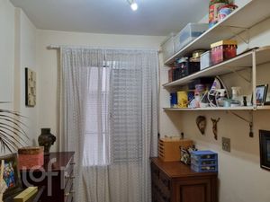 Image 12 - 917217