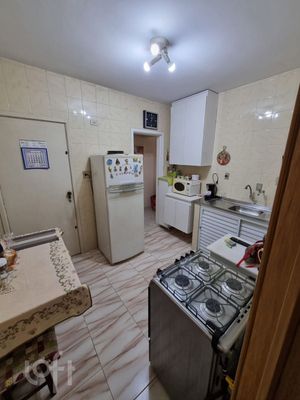 Image 3 - 917217