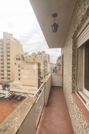 Image 18 - 917219