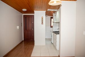 Image 9 - 917263