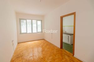 Image 3 - 917284