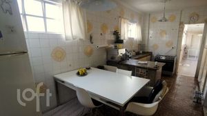Image 4 - 917290