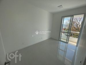 Image 10 - 917302