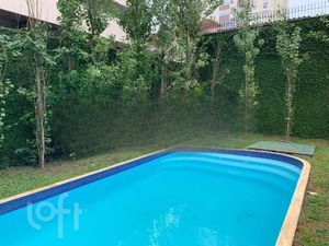 Image 35 - 917303