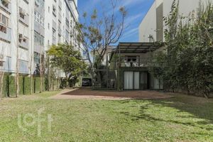 Image 31 - 917303