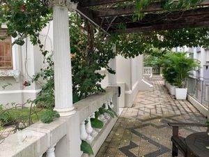 Image 37 - 917303
