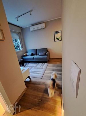 Image 12 - 917313