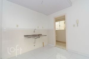 Image 18 - 917316
